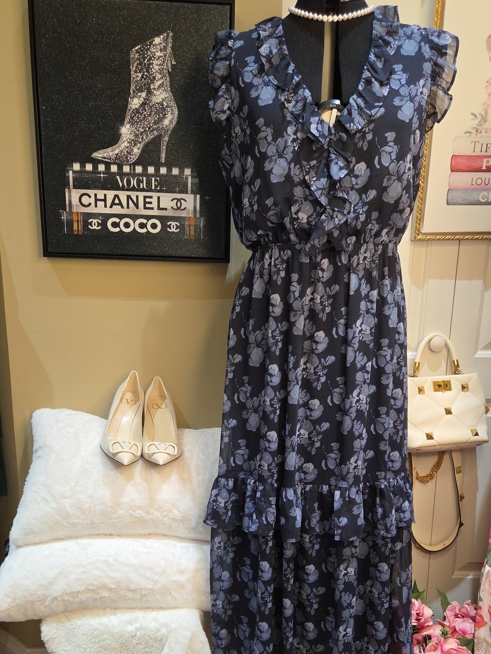 Nwt L Banana Republic Floral Maxi Dress in Navy & Blue